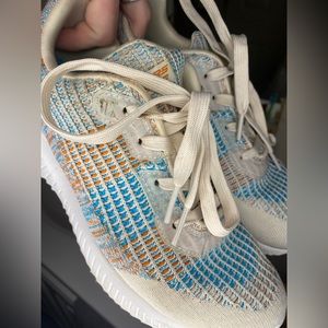 Sketchers Athletic Shoes